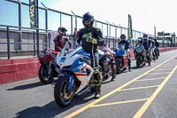 donington-no-limits-trackday;donington-park-photographs;donington-trackday-photographs;no-limits-trackdays;peter-wileman-photography;trackday-digital-images;trackday-photos